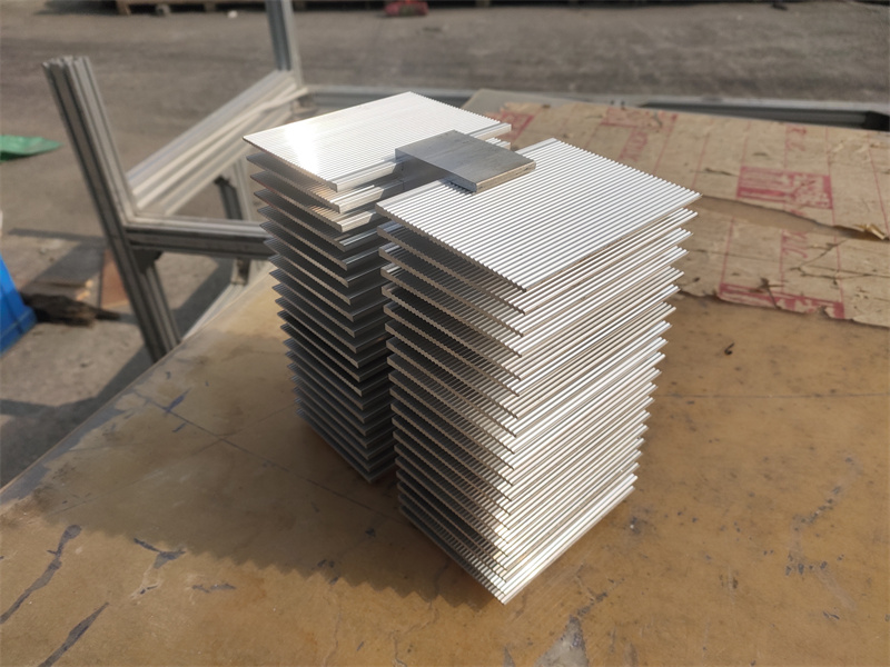 桃子视频官网更新在线观看散热器